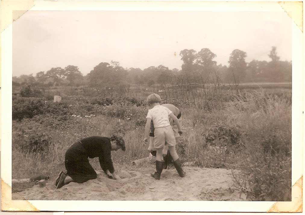 Anntie Ruby shows how